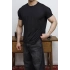 OYSHO KUMAŞ SİYAH RENK KOLLAR DAR KESİM T-SHİRT