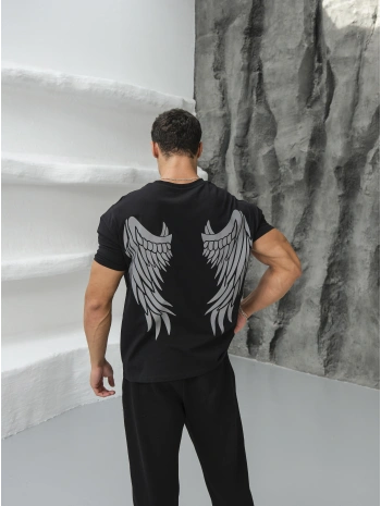Oversize Siyah Reflektör Kanat Baskı Kollar Dar Kesim T-Shirt