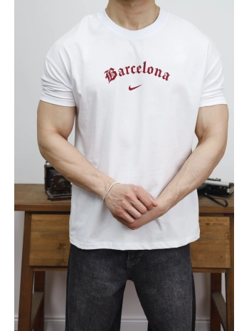 OVERSİZE BARCELONA BASKI BEYAZ KOLLAR DAR KESİM T-SHİRT