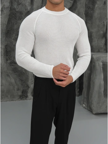 Omuz Detay Slim Fit Kazak Beyaz