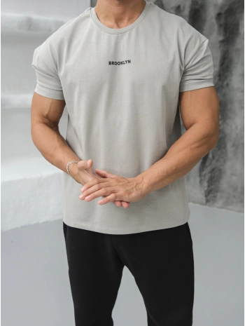 Oversize Brooklynn Baskı Gri Kollar Dar Kesim T-Shirt
