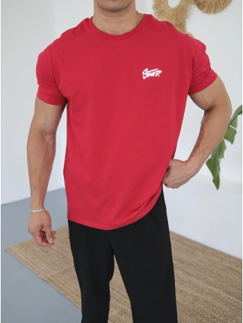 OVERSİZE KIRMIZI SWD SIRT BASKILI KOLLAR DAR KESİM T-SHİRT