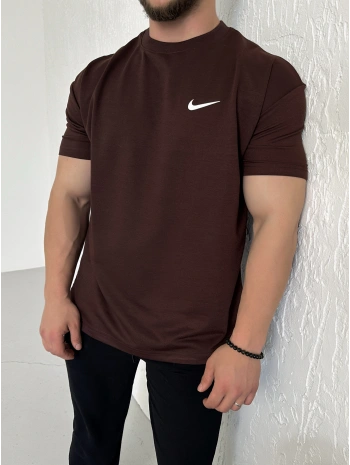 Oversize Nike Kahverengi Baskılı Kollar Dar Kesim T-Shirt
