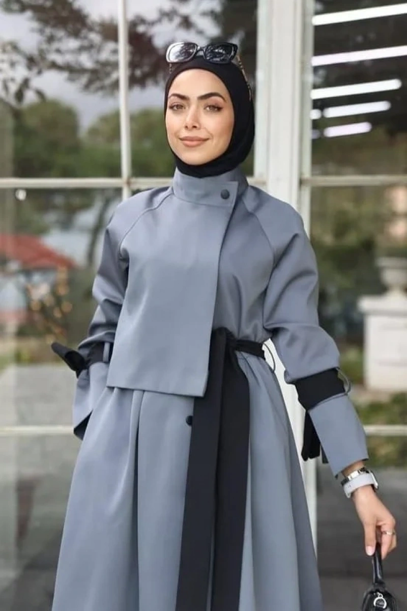 Siyah Kuşaklı Gri Trenç Elbise