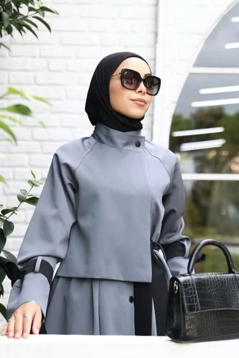 Siyah Kuşaklı Gri Trenç Elbise