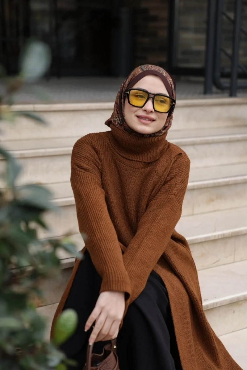 Balıkçı Yaka Triko Tunik Boydan Yırtmaçlı Kiremit