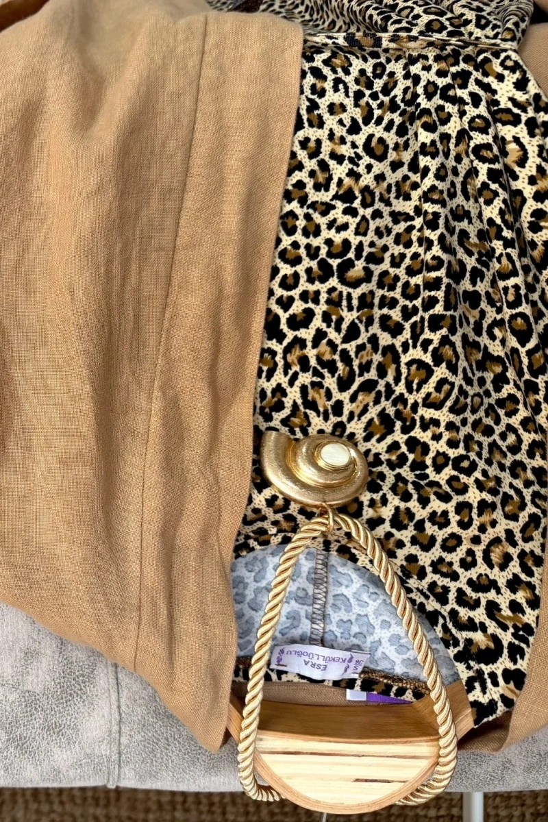 Basic Leopar Sıfır Kol Elbise Bej