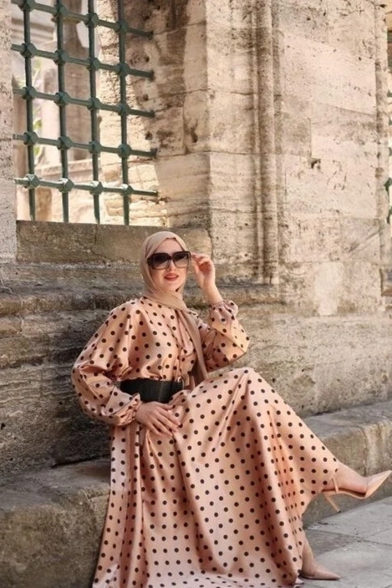 Kapadokya Puantiyeli Elbise - Vizon