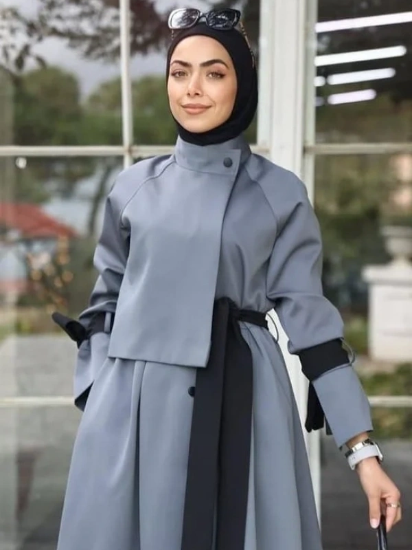 Siyah Kuşaklı Gri Trenç Elbise