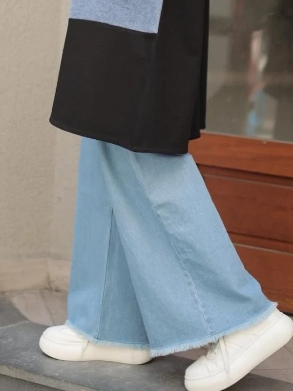 Kadın Paçası Püsküllü Denim Pantolon - Açık Mavi