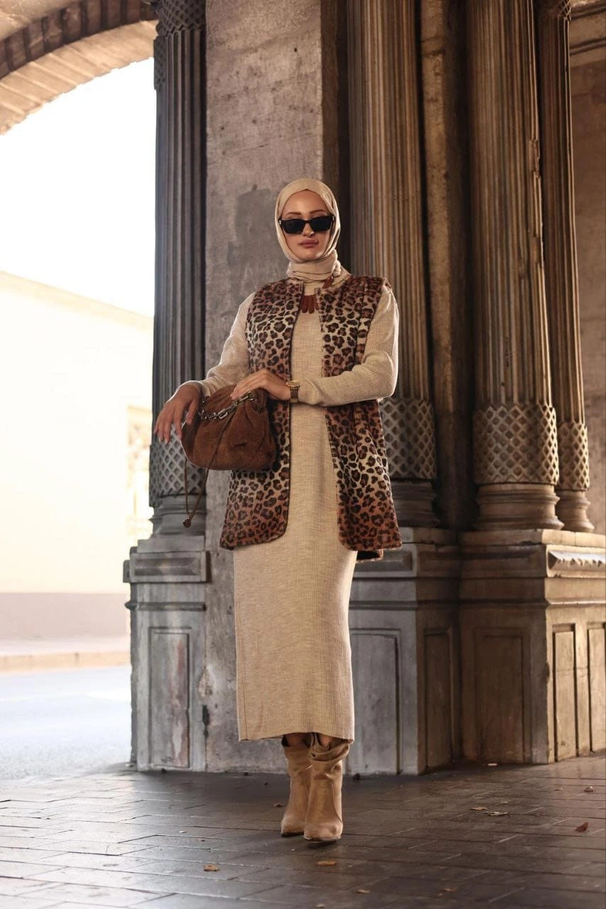 Kadın Leopar Peluş Yelek-Bej