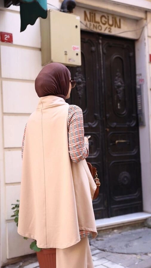 Kadın Yazlık Ekim Takım-Bej