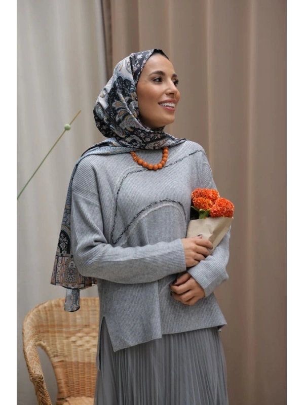 Kadın Asimetrik Dikişli Tüllü Triko Takım-Gri