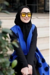 Süzene Siyah Çiçek Nakışlı Yelek Mavi