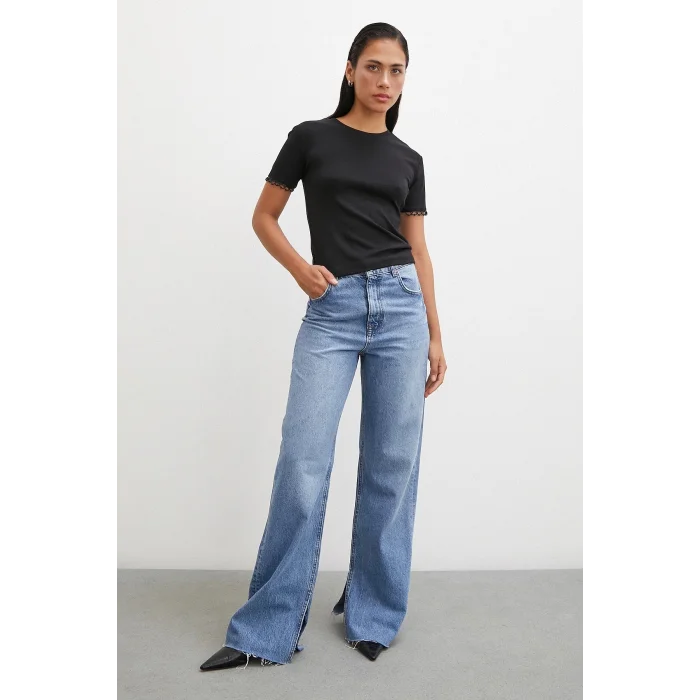 Kol İncili T-shirt Siyah