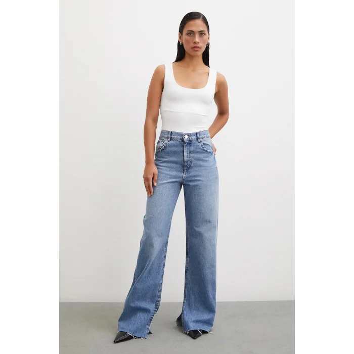 Astarlı Atlet Beyaz