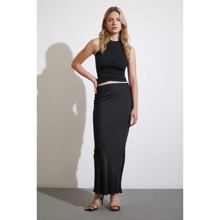Verev Kesim Saten Etek Siyah