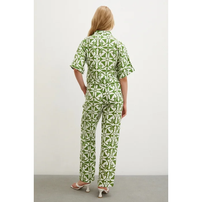 Beli Lastikli Boru Paça Pantolon Yeşil