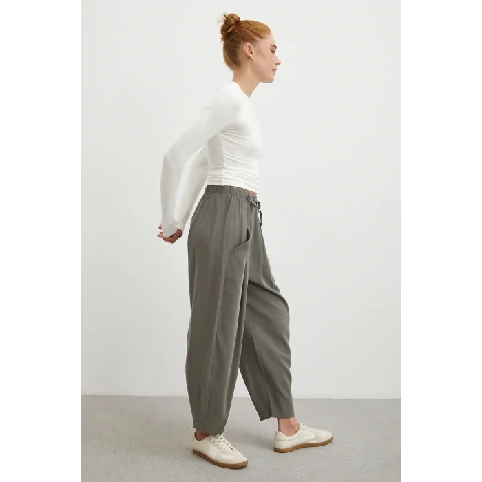 Bağcıklı Beli Lastikli Pileli Pantolon Haki