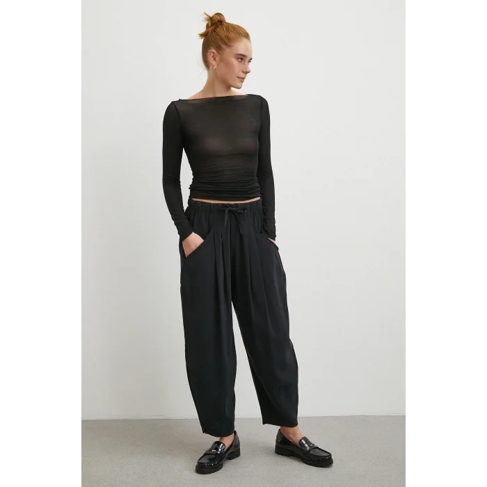 Bağcıklı Beli Lastikli Pileli Pantolon Siyah