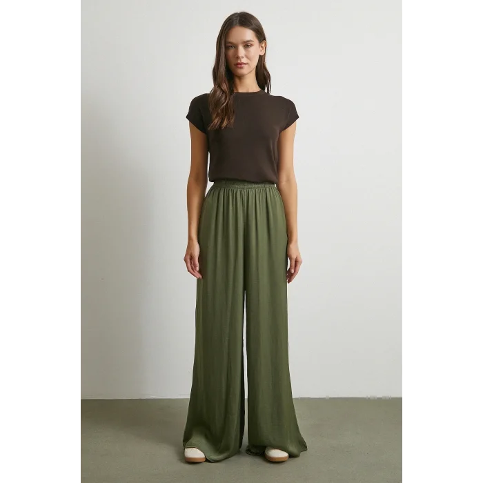Beli Lastikli Dökümlü Geniş Paça Pantolon Haki