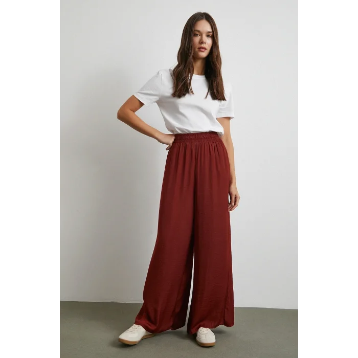 Beli Lastikli Dökümlü Geniş Paça Pantolon Kahve
