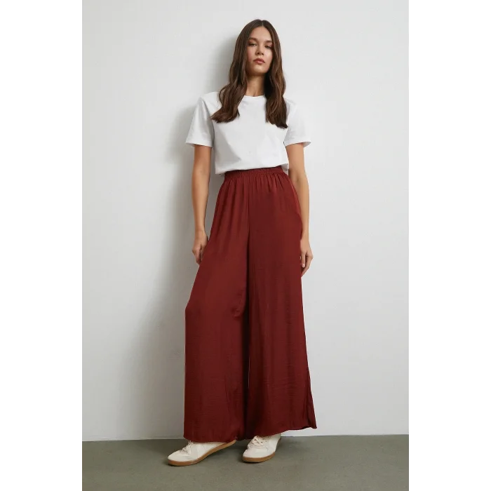 Beli Lastikli Dökümlü Geniş Paça Pantolon Kahve