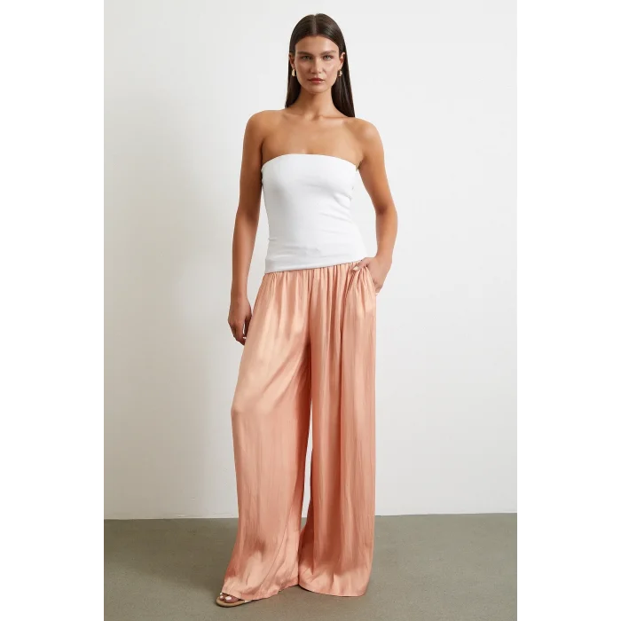 Beli Lastikli Geniş Paça Büzgülü Pantolon Pudra