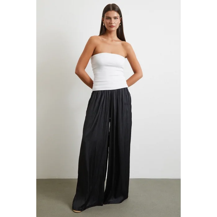 Beli Lastikli Geniş Paça Büzgülü Pantolon Siyah