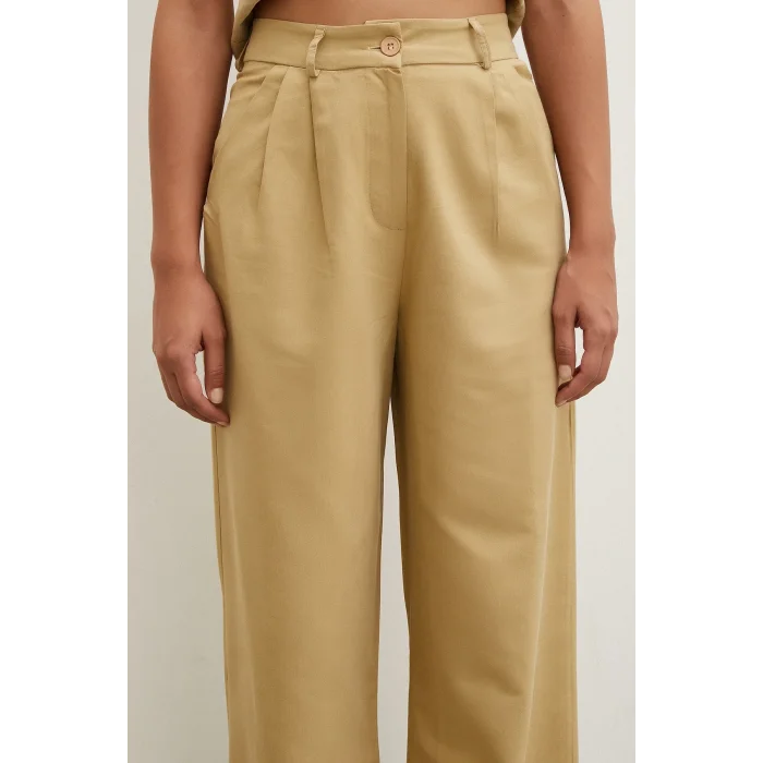 Boru Paça Yüksek Bel Keten Pantolon Camel