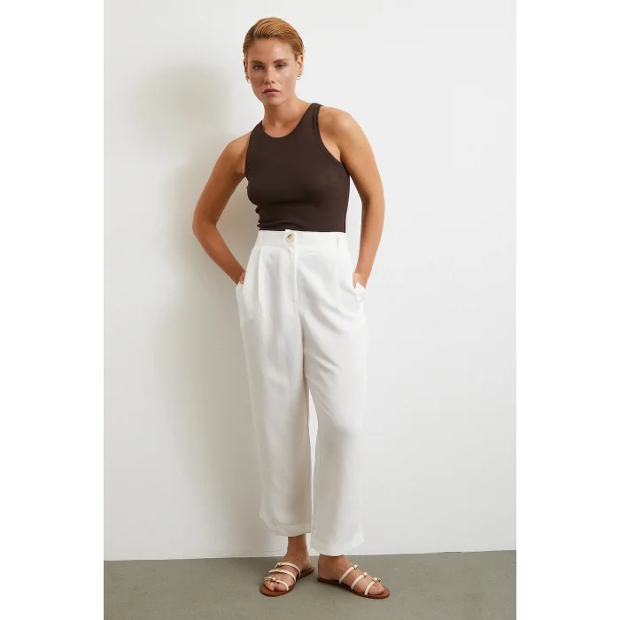 Çift Pileli Keten Pantolon Krem