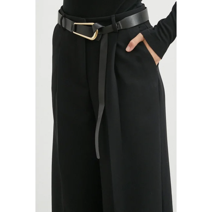 Deri Kemerli Geniş Paça Pantolon Siyah