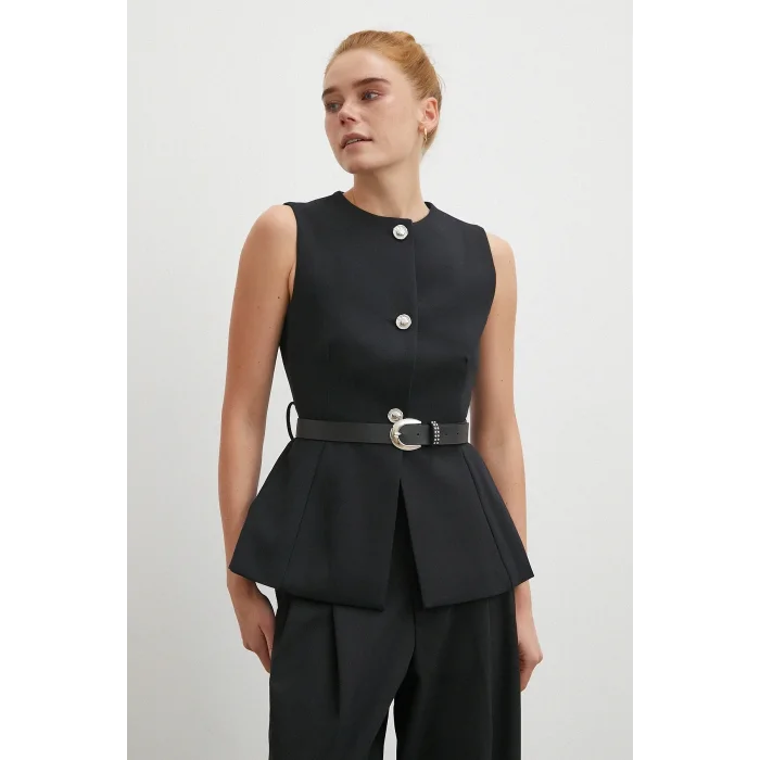 Kemerli Bisiklet Yaka Üç Düğmeli Yelek Siyah