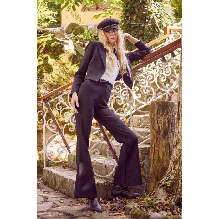 Kemerli İspanyol Paça Pantolon Siyah