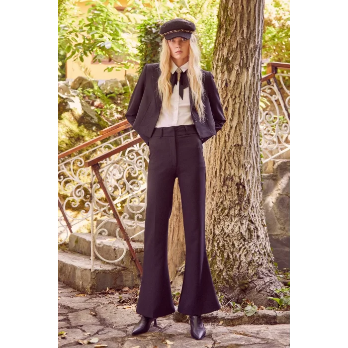 Kemerli İspanyol Paça Pantolon Siyah