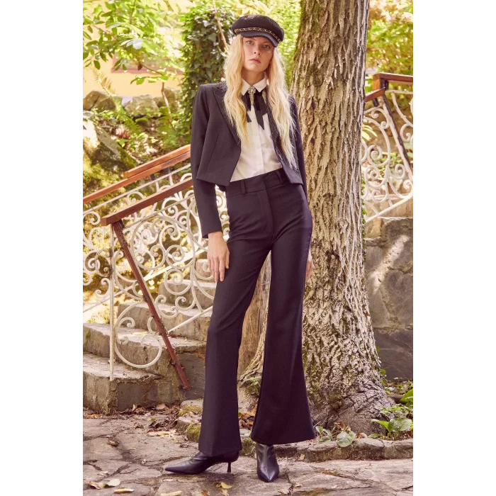 Kemerli İspanyol Paça Pantolon Siyah