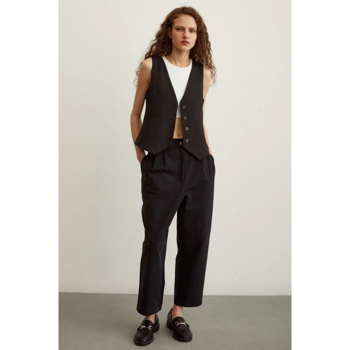 Önü Çift Pileli Pantolon Siyah