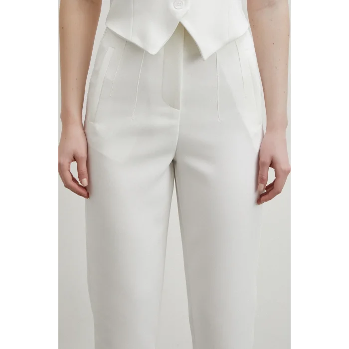 Önü Pensli Skinny Kumaş Pantolon Ekru