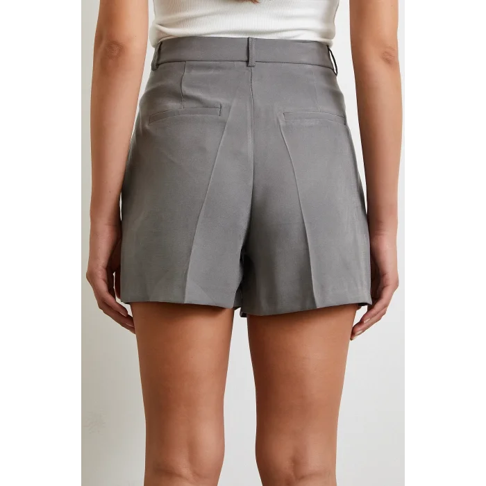 Piliseli Cepli Şort Gri