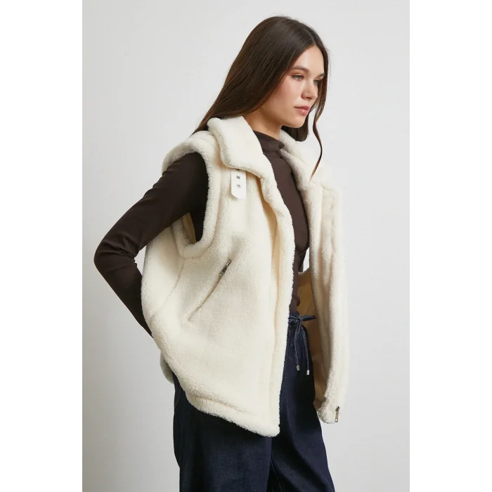 Yaka Detaylı Yumoş Yelek Ekru