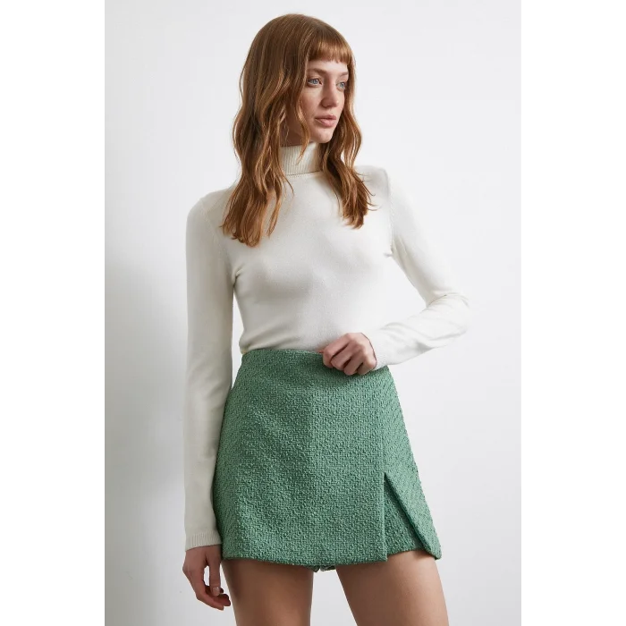 Yırtmaçlı Şort Etek Yeşil