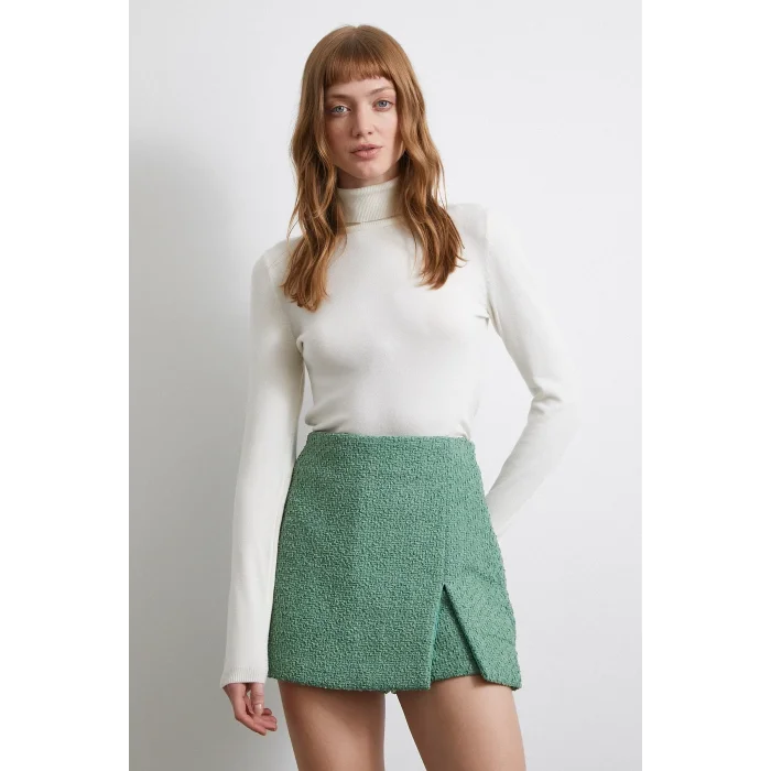 Yırtmaçlı Şort Etek Yeşil