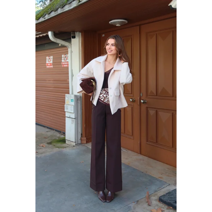 Yüksek Bel Paça Detaylı Kemerli Pantolon Kahve