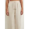 Belden Bağlamalı Pantolon Bej