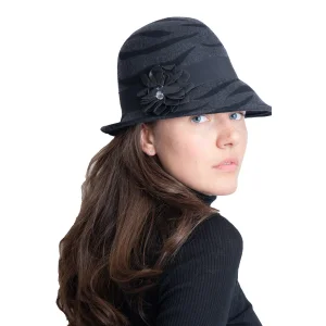 Kadın Yün Çiçekli Şapka