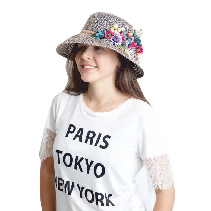 Çiçek Demetli Kadın Şapka