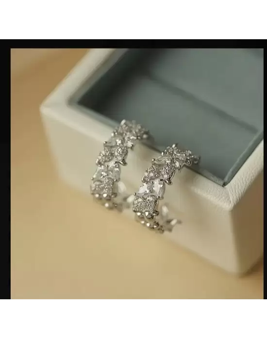 Zircon Maksent Küpe