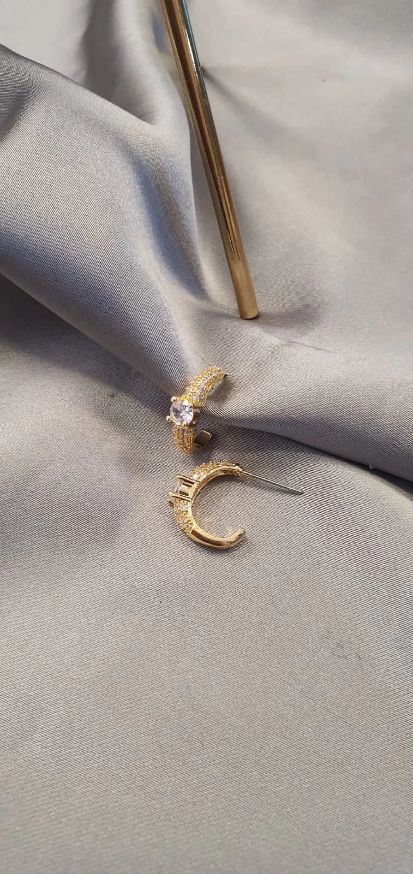 Celeste Küpe (Gold)