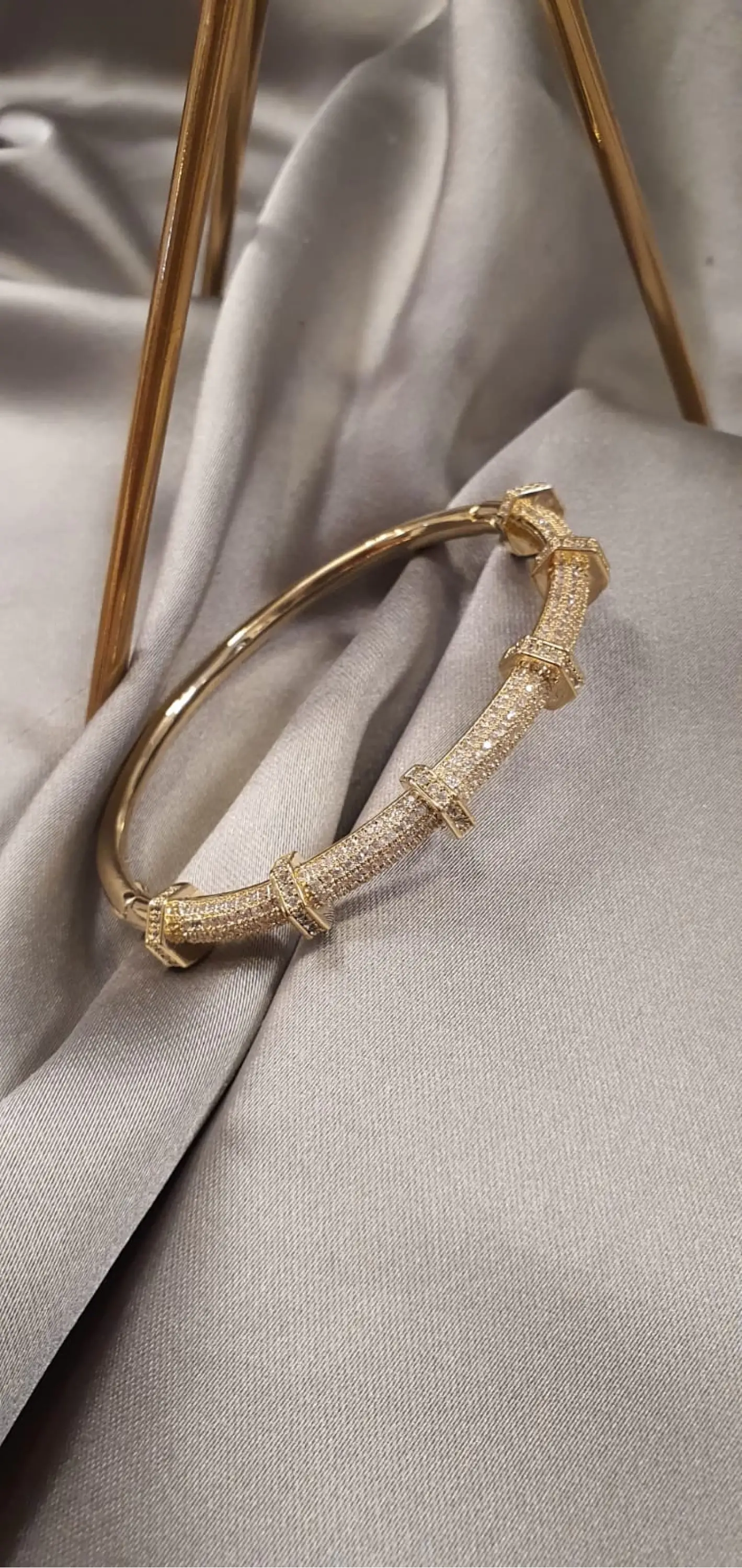 Cíntia Vip Bileklik