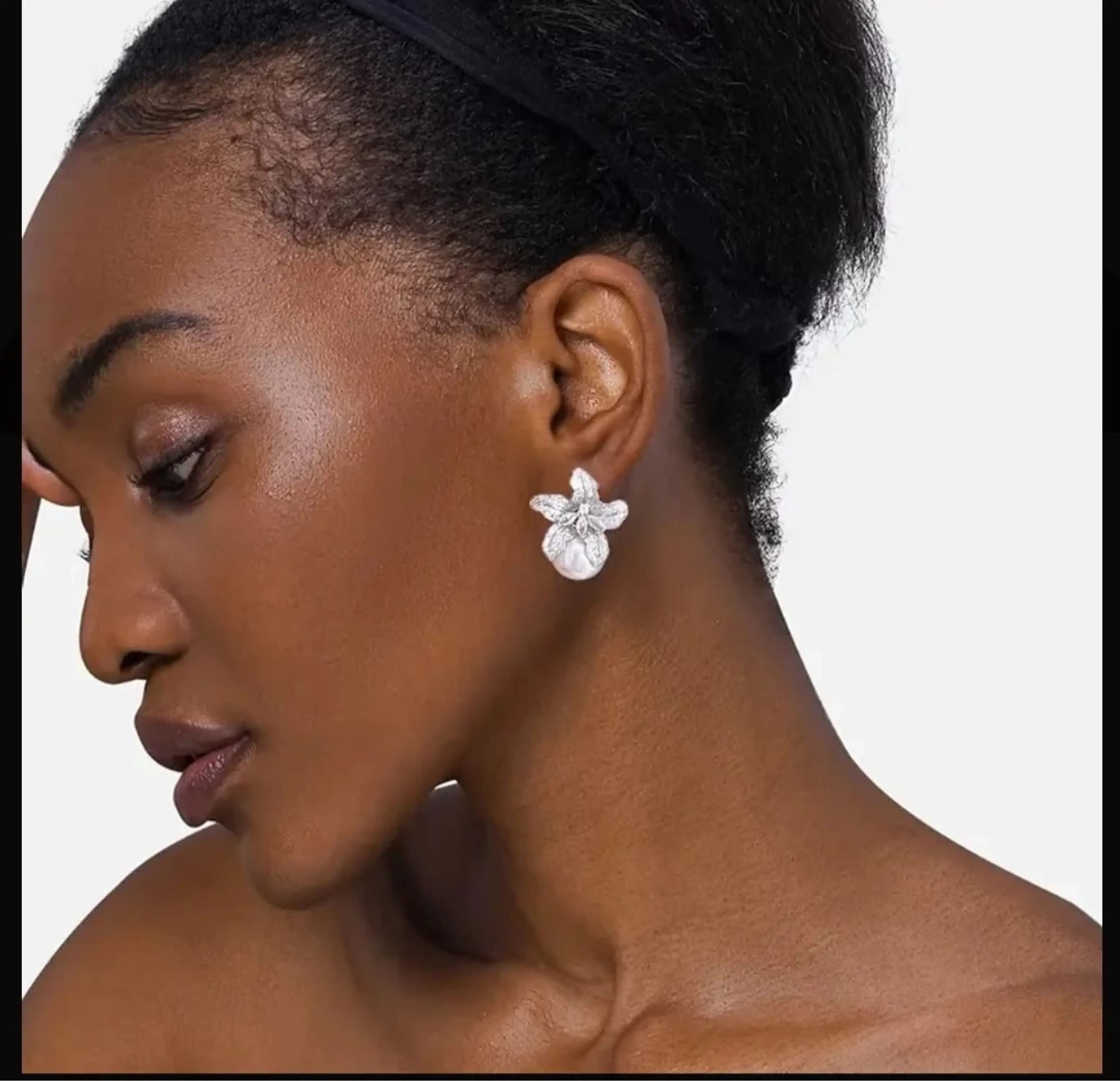 İnci Tasarım Küpe 18G